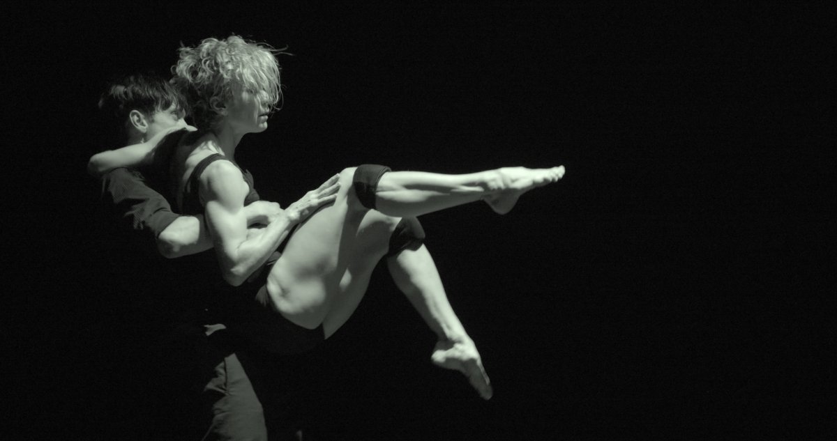 Louise Lecavalier: In motion